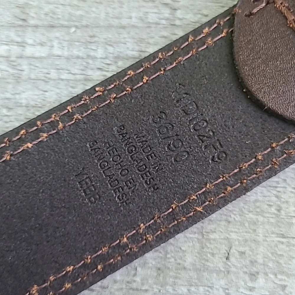 Dickies Brown Leather Belt with Contrast‎ Stitching